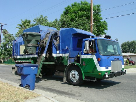 Various skip sizes available for hire